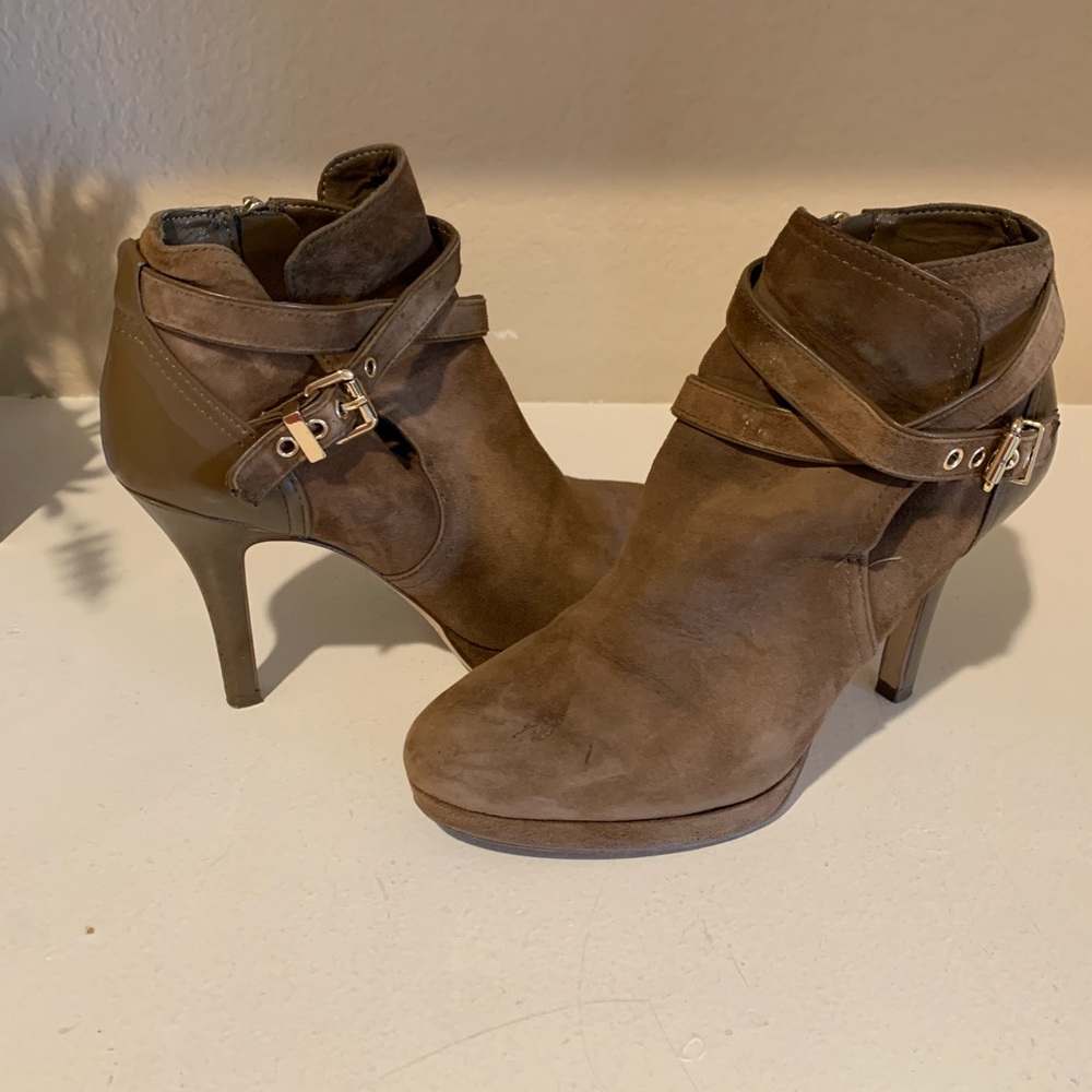 Brownish tan bootie platform heels